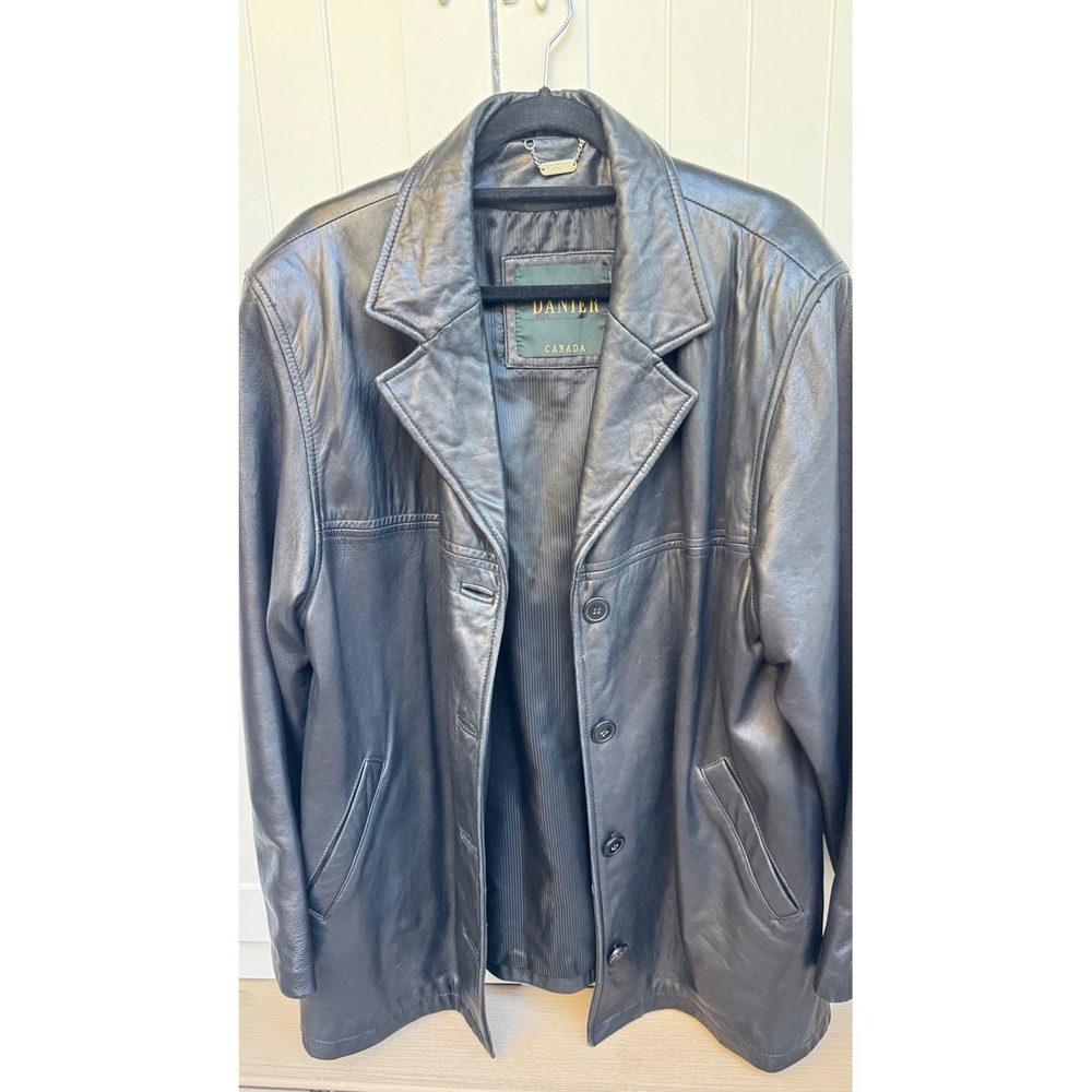 Danier Canada Black Leather Jacket Mens Large Button Front Car Coat Trench